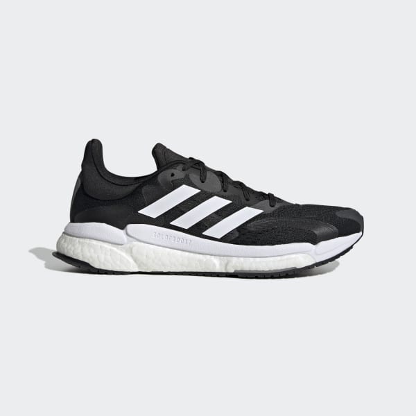 Solarboost_4_Shoes_Black_GX3038_01_standard.jpg