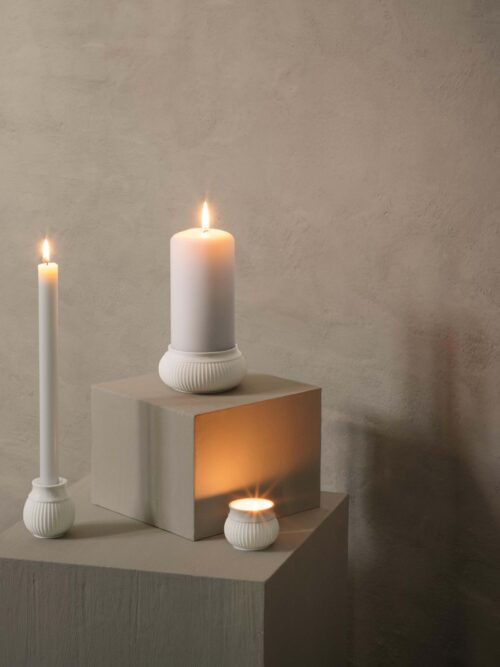 lyp_200544_200545_200546_curve_tealight_candle_blockholder_together_piedestal_w_candles.jpg