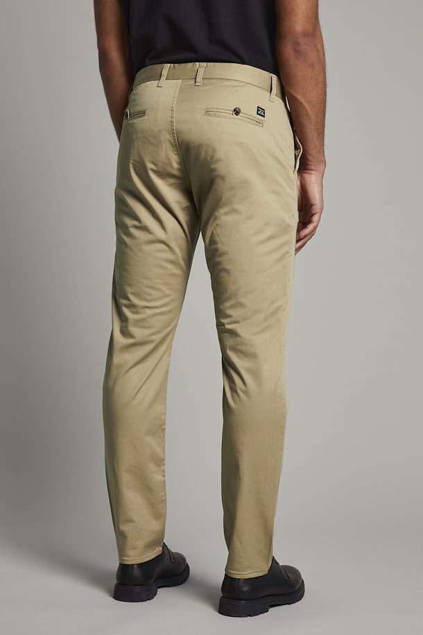 desert-khaki-pristu-bukser-3.jpg